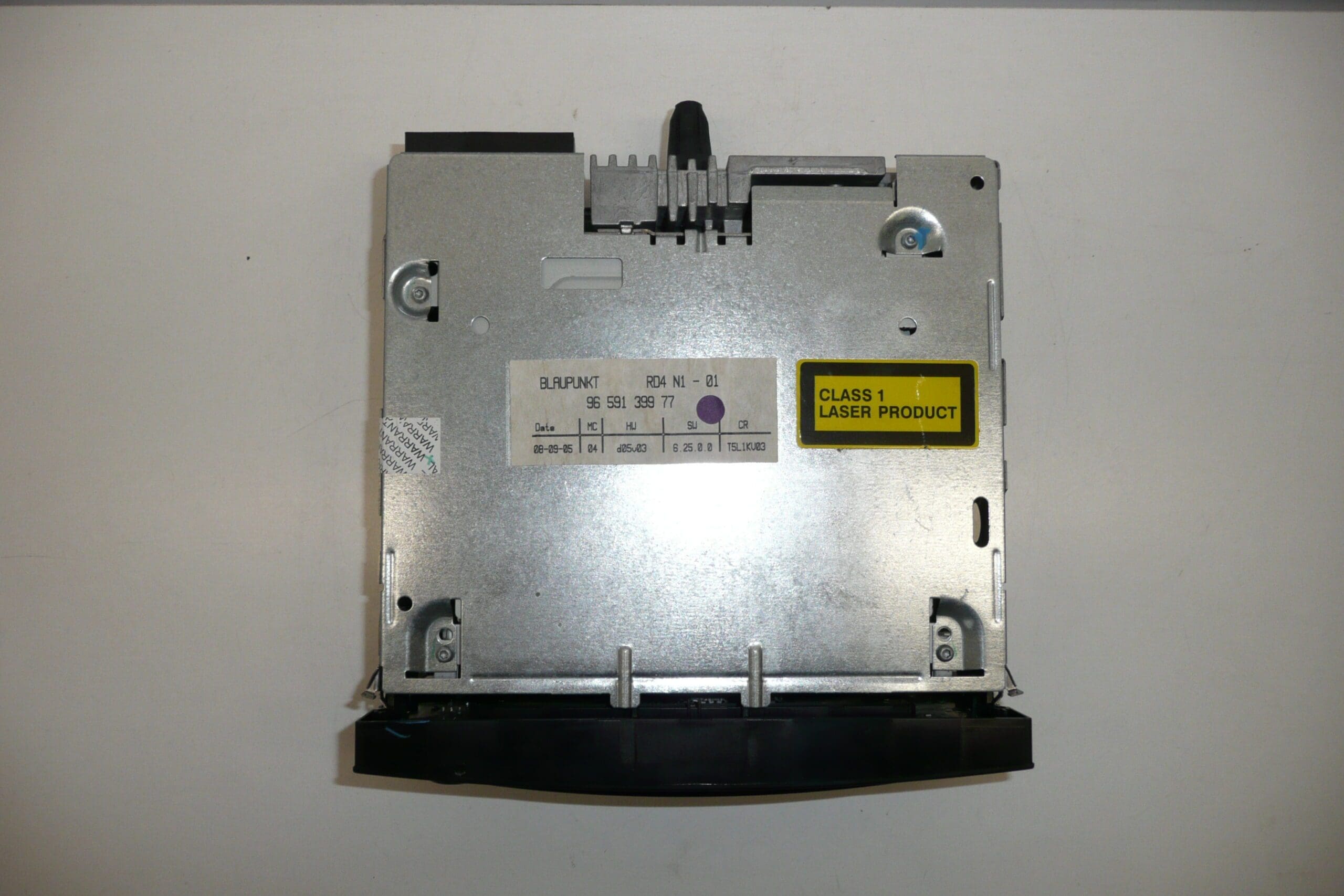 Radio CD para Citroën y Peugeot 9659139977 - Imagen 2
