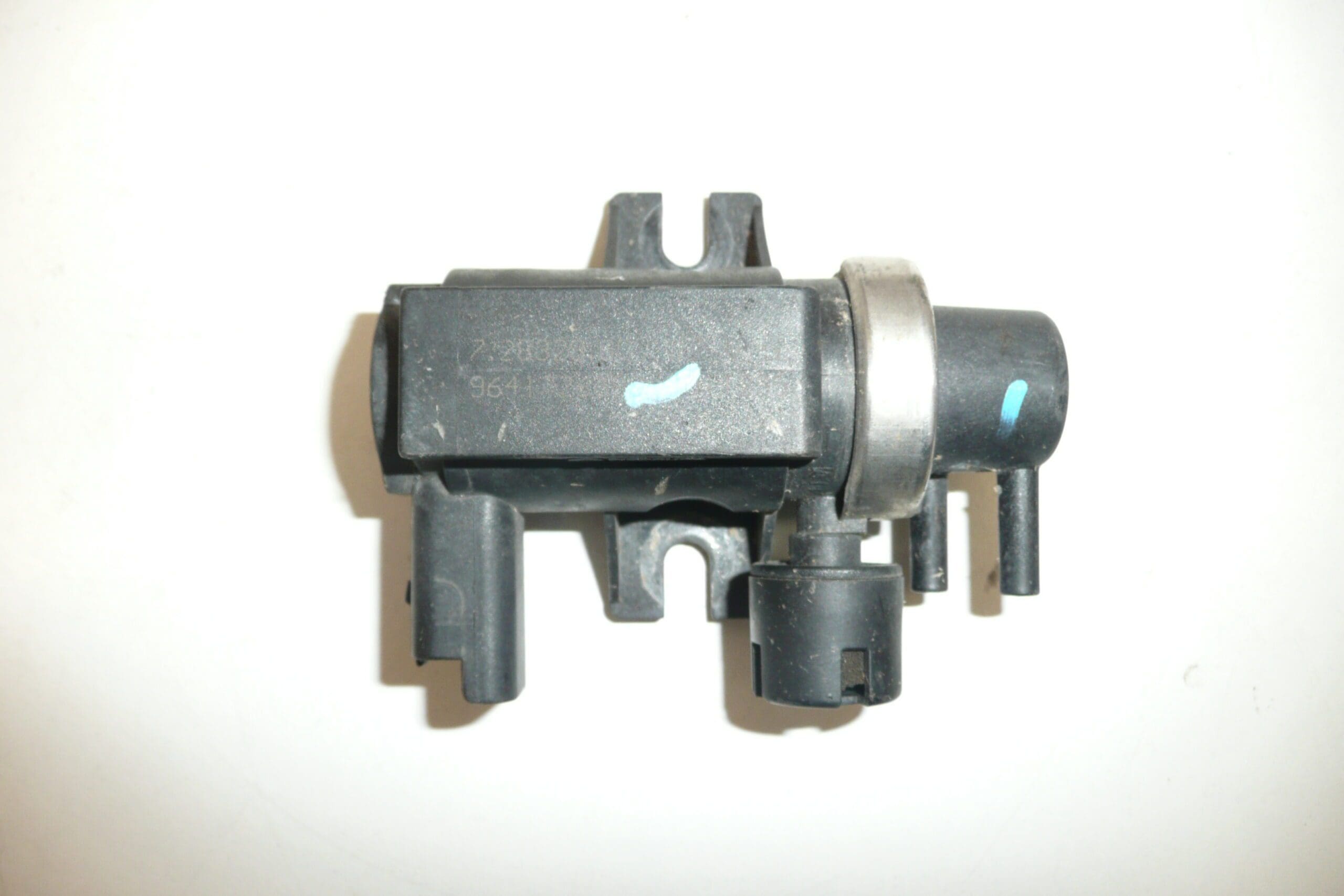 Válvula De Vacío Citroën Pierburg 7.28328.00 - Imagen 2