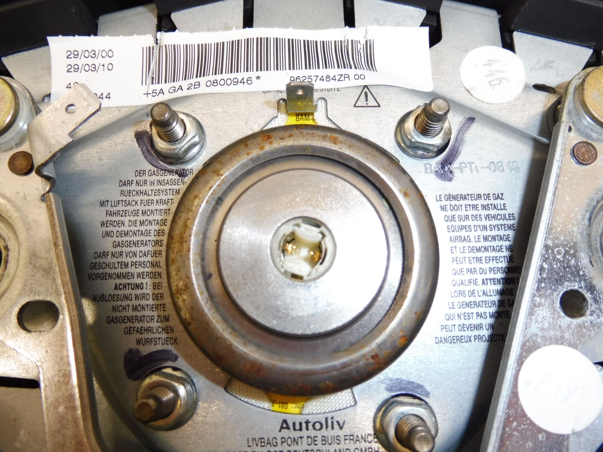 Airbag del conductor - volante Peugeot 206 96257484ZR - Imagen 2