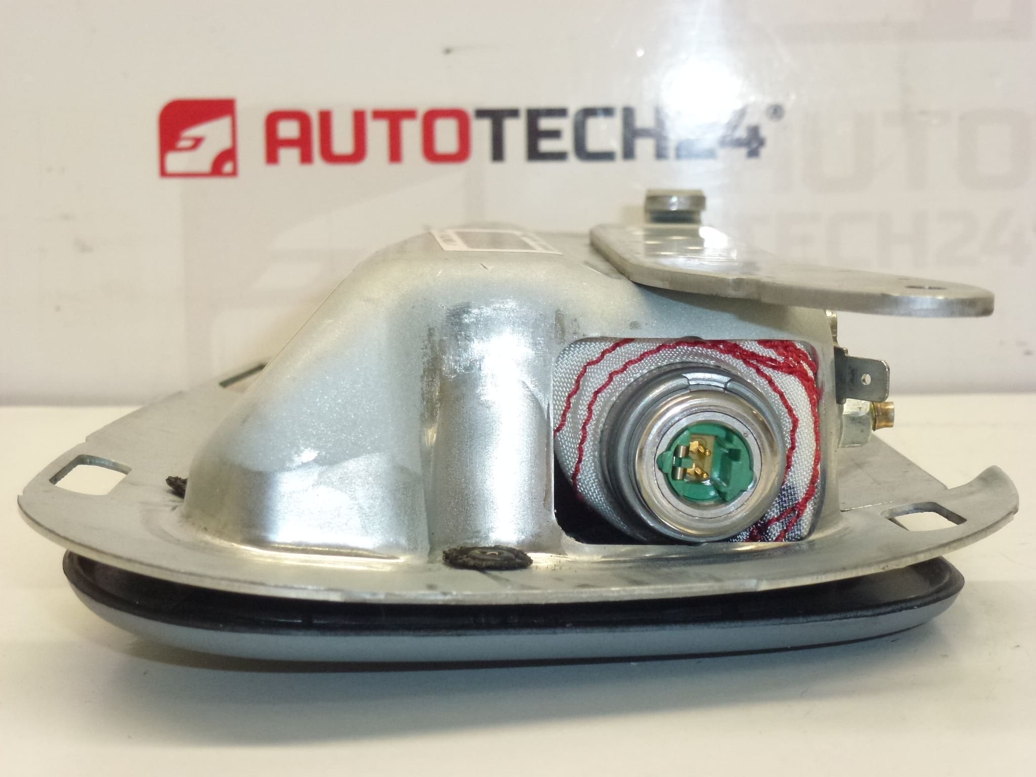 Airbag de asiento lateral derecho color gris claro para Citroën C2/C3 96462516LT 8216Q7 - Imagen 2