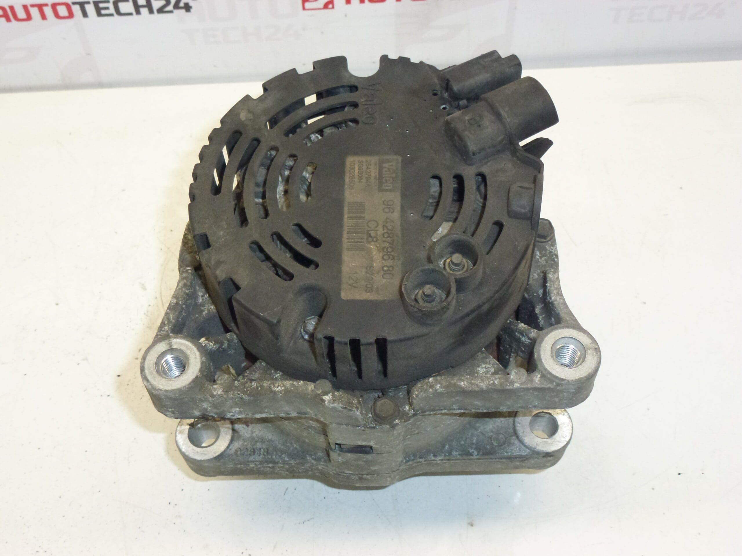 Alternador Valeo CL8 para Citroën/Peugeot 9642879680 - Imagen 2