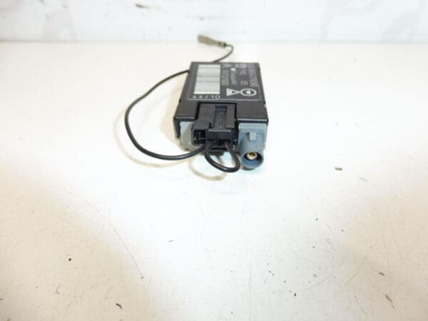 Amplificador de Antena Blaupunkt 9664378080 6561YN - Imagen 2