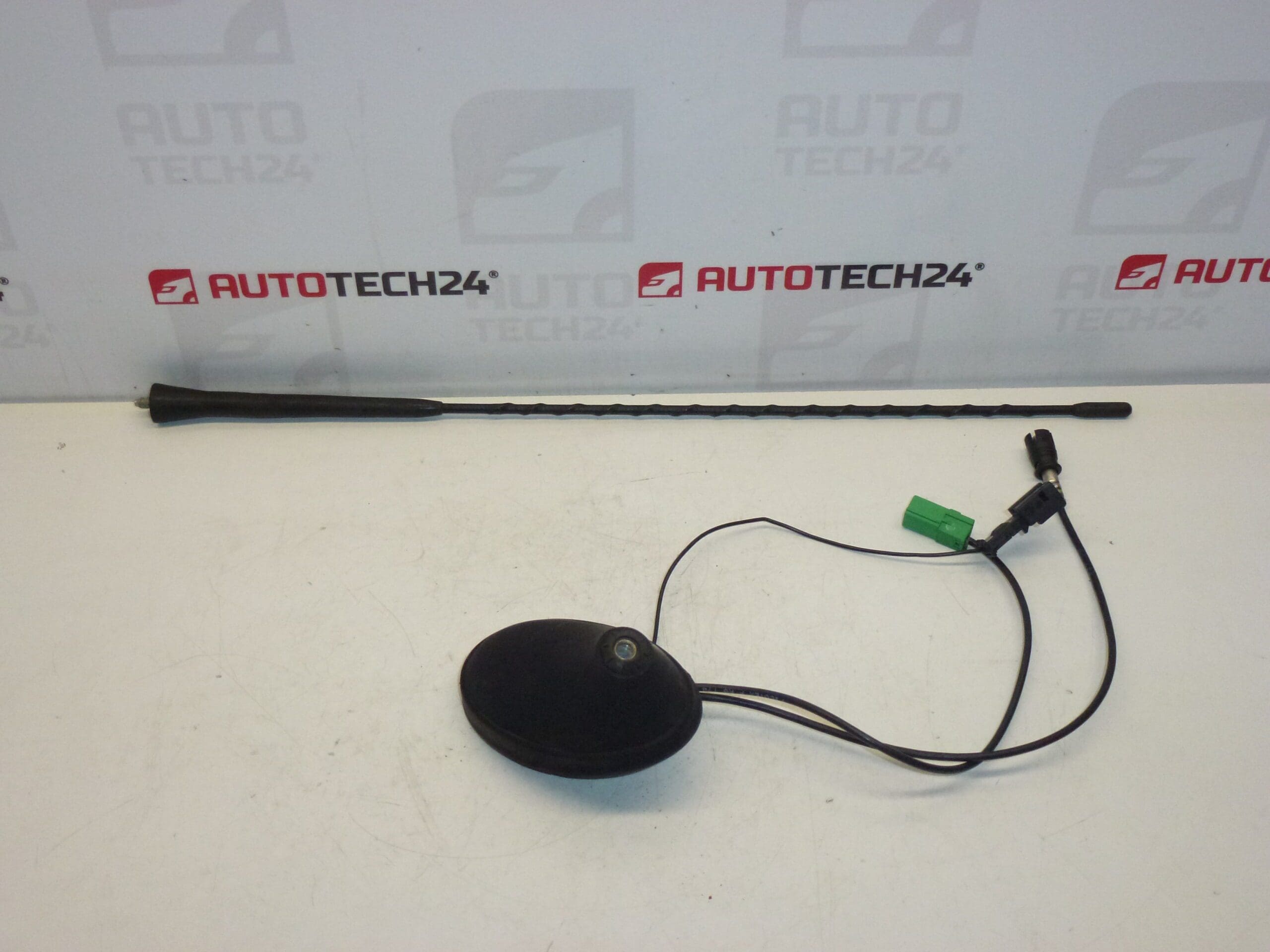 Antena para Citroën/Peugeot 9636280580 6561GP - Imagen 2