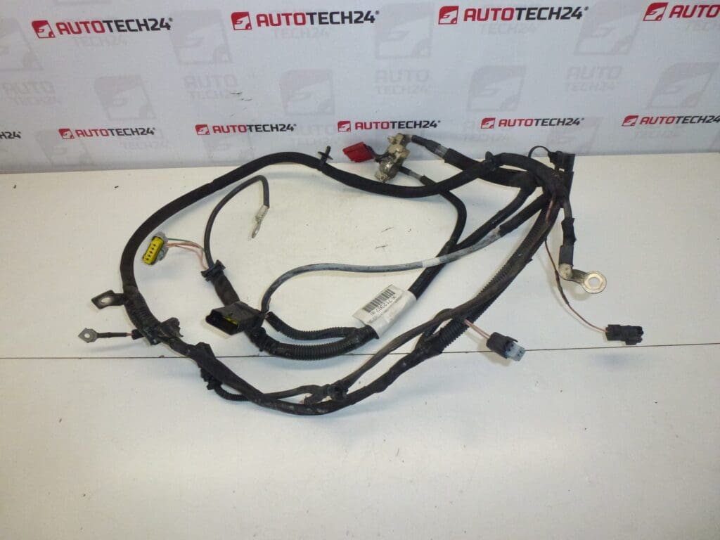 Arnés motor Peugeot 207 1.4i KFT 9671236780