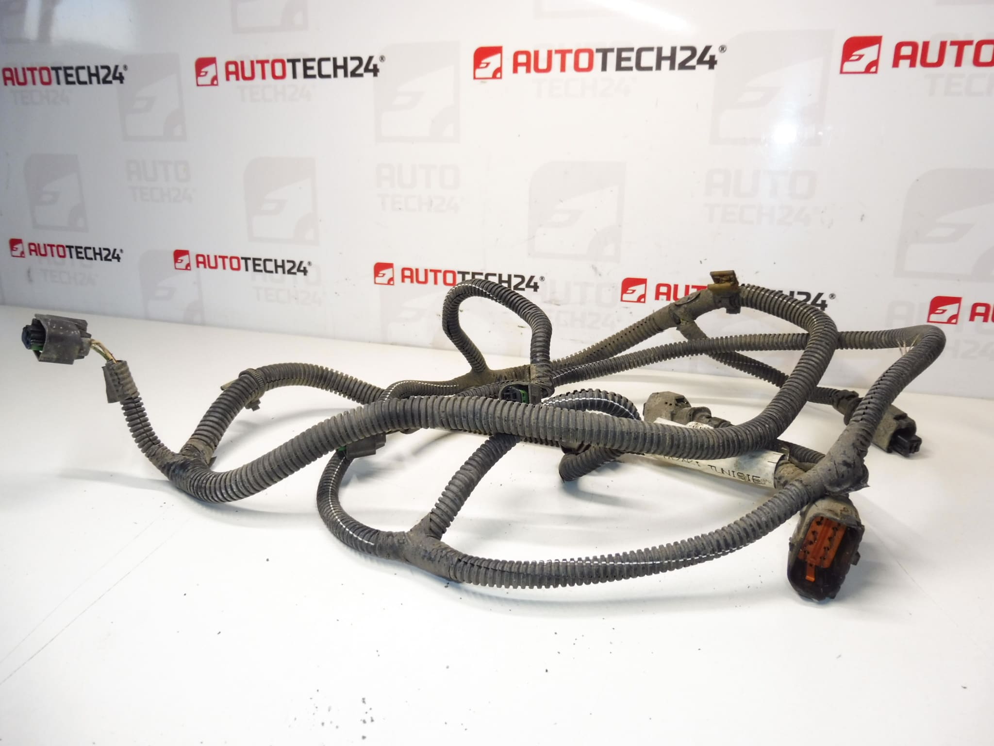 Conector PDC Peugeot 5008 9688709180 65280A - Imagen 2