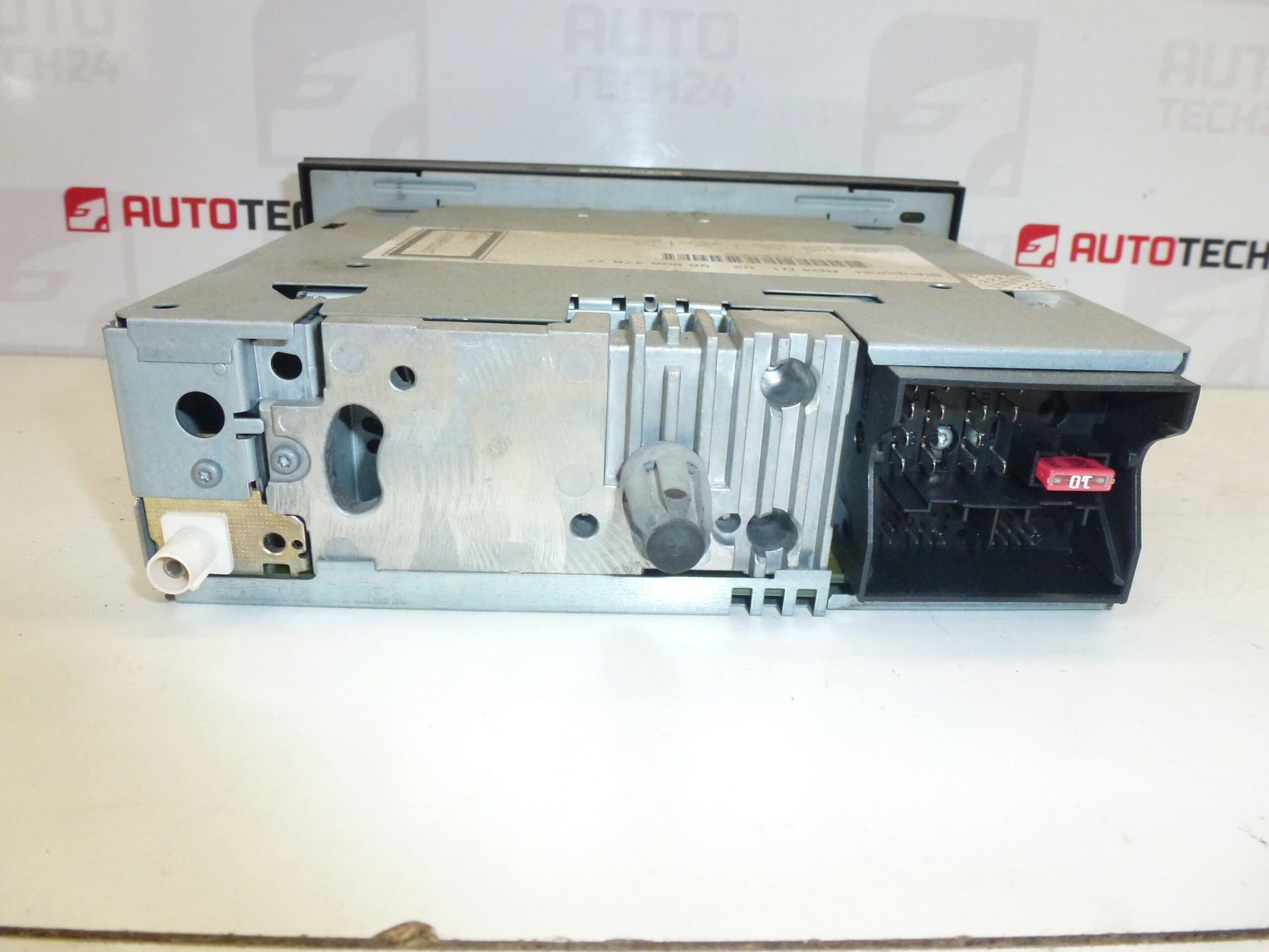 Radio CD/MP3 para Citroën y Peugeot RD4 N1 - 02 9660647877 - Imagen 2
