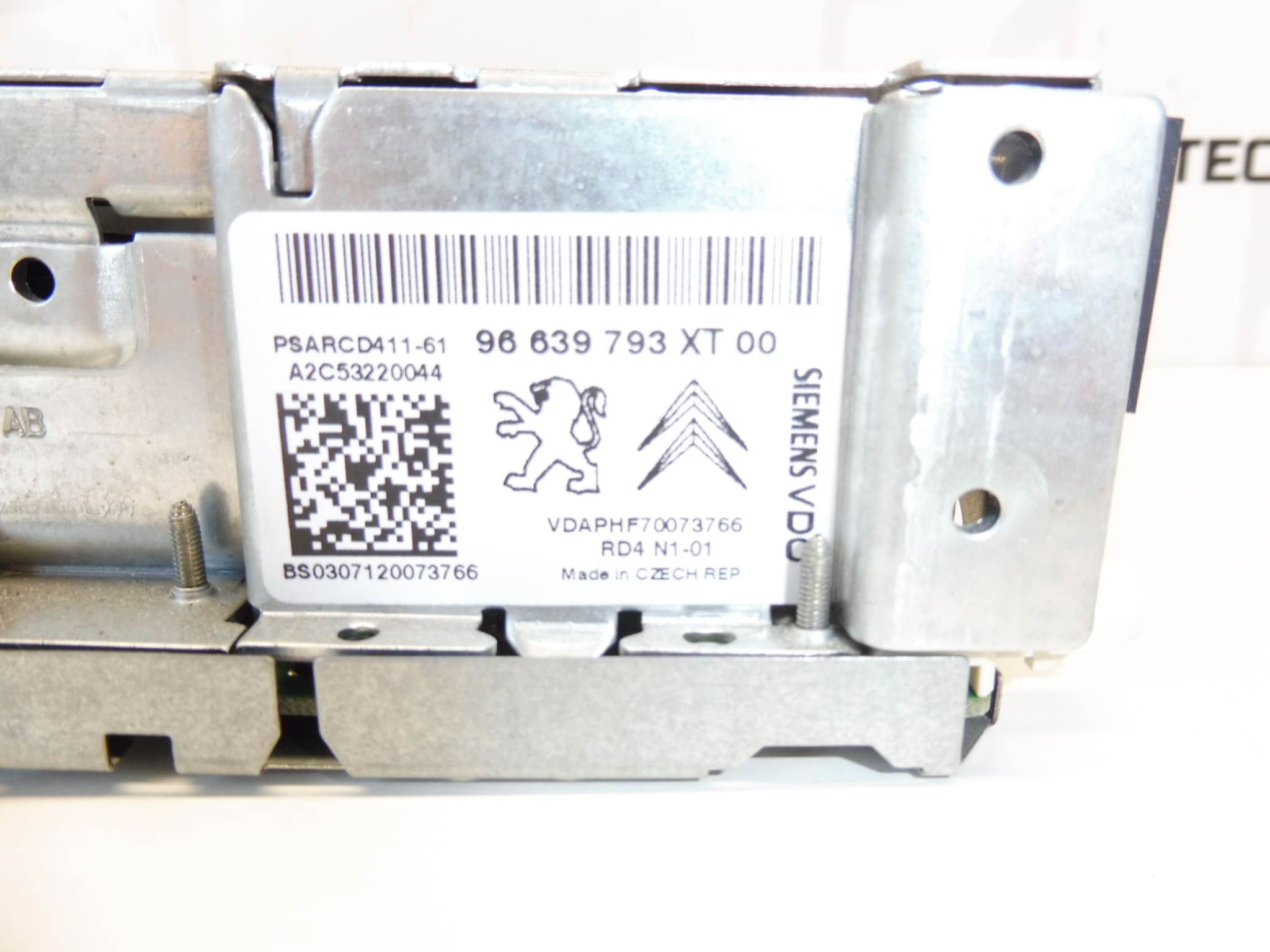 Radio CD Citroën Peugeot 96639793XT 16077504XT - Imagen 2