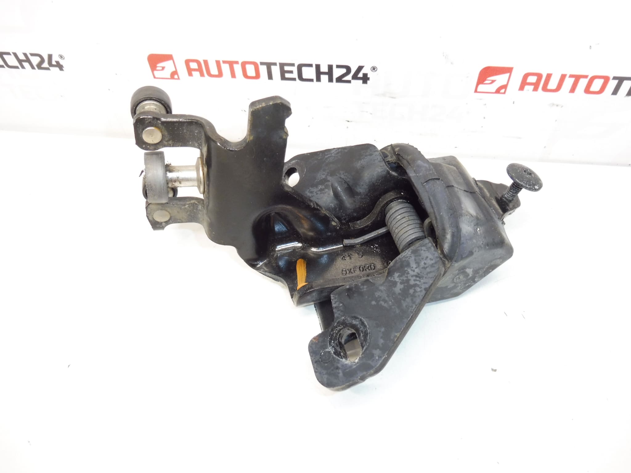 Soporte de la puerta del conductor para Peugeot 1007 - 9033S8 - Imagen 2