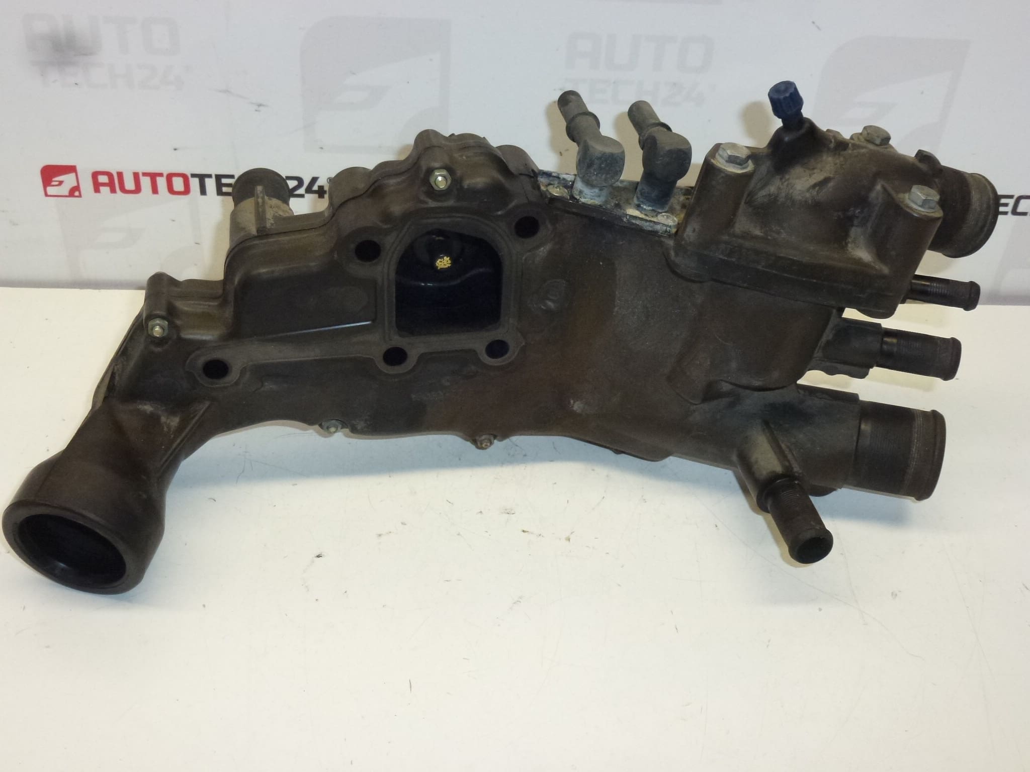 Carcasa del termostato para Citroën/Peugeot 2.2 HDi 9641337880 1336R3 - Imagen 2
