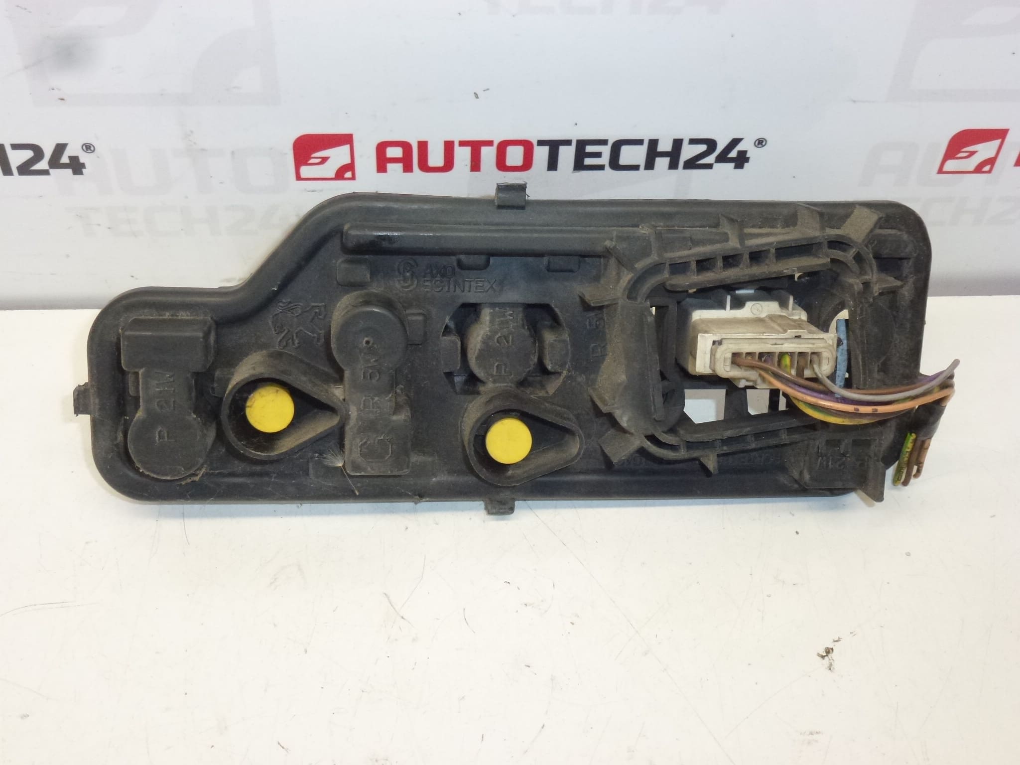 Soporte de lámpara trasera izquierda para Peugeot 307 SW 6350X2 6350X3 - Imagen 2