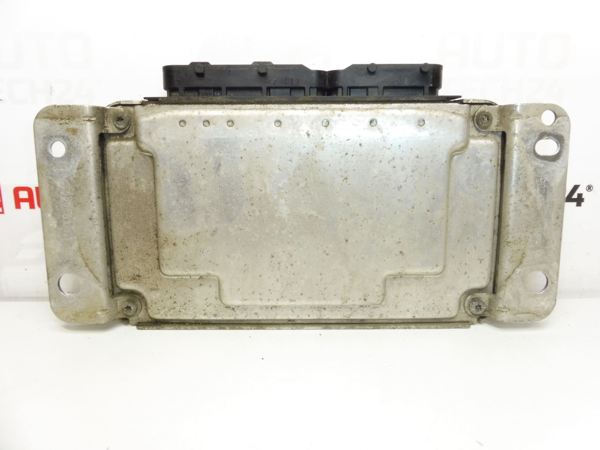 Unidad de control del motor (ECU) Bosch 1.0i 1KR 0261208702 89661-0H020 - Imagen 2