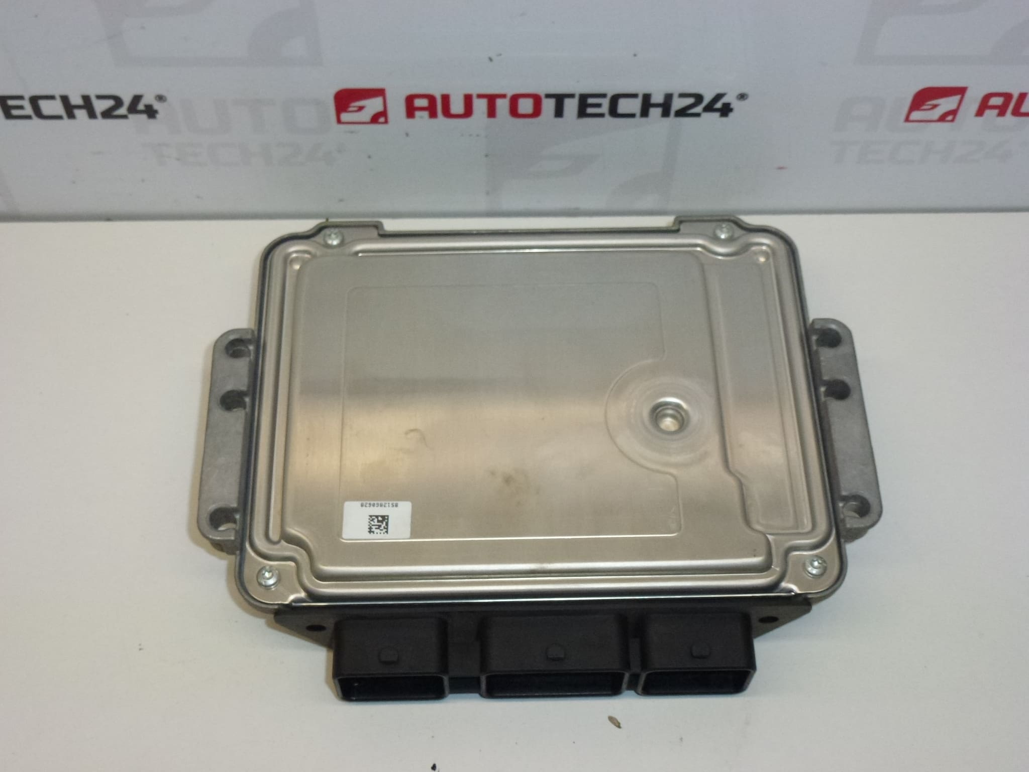 Unidad de control (ECU) Bosch EDC16C34 para Citroën y Peugeot 0281011966 9662670780 (usada) - Imagen 2