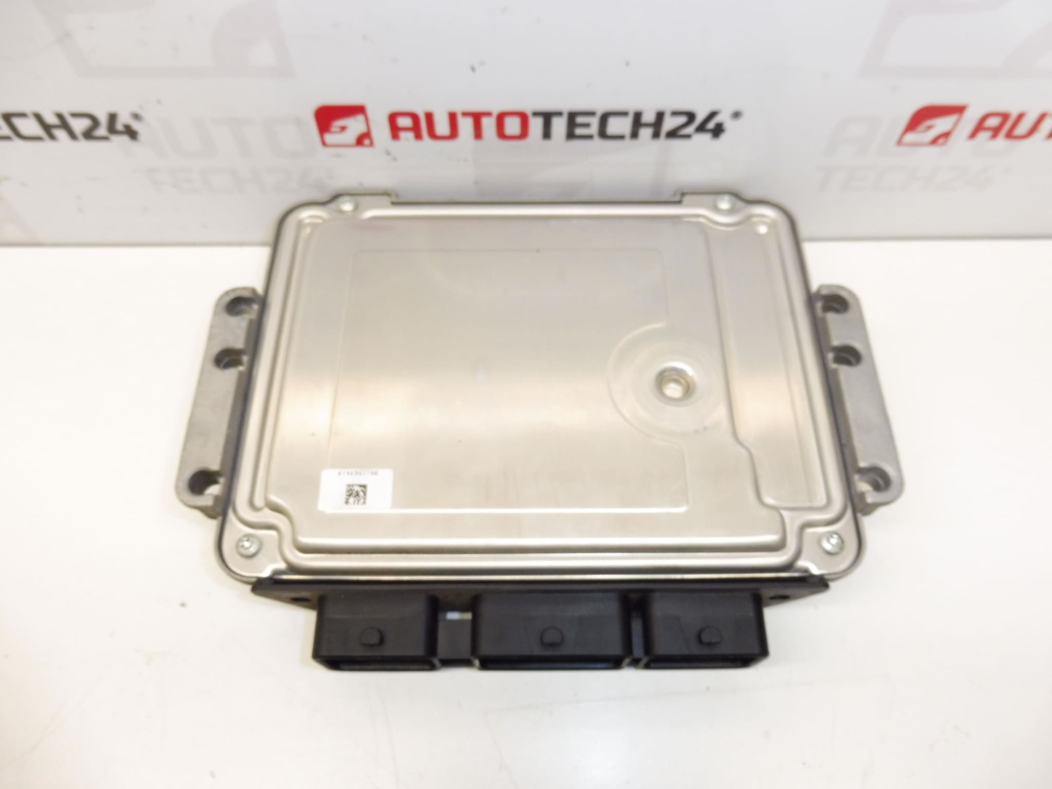 Unidad de control del motor (ECU) Bosch EDC16C34 para Citroën y Peugeot 0281011966 9663190880 - Imagen 2