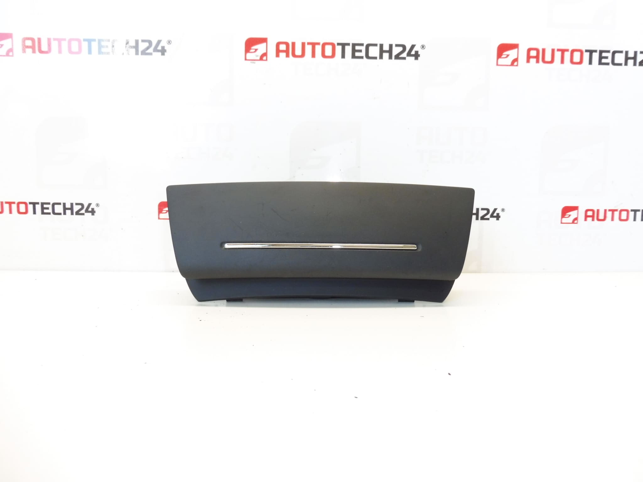 Cofre portaobjetos central Citroën C5 X7 9682460077 7589YQ 7591GR