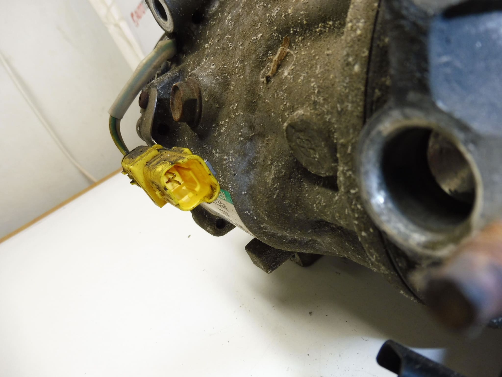 Compresor de aire acondicionado Sanden SD7C16 1300F 9656572480 6453RA - Imagen 2