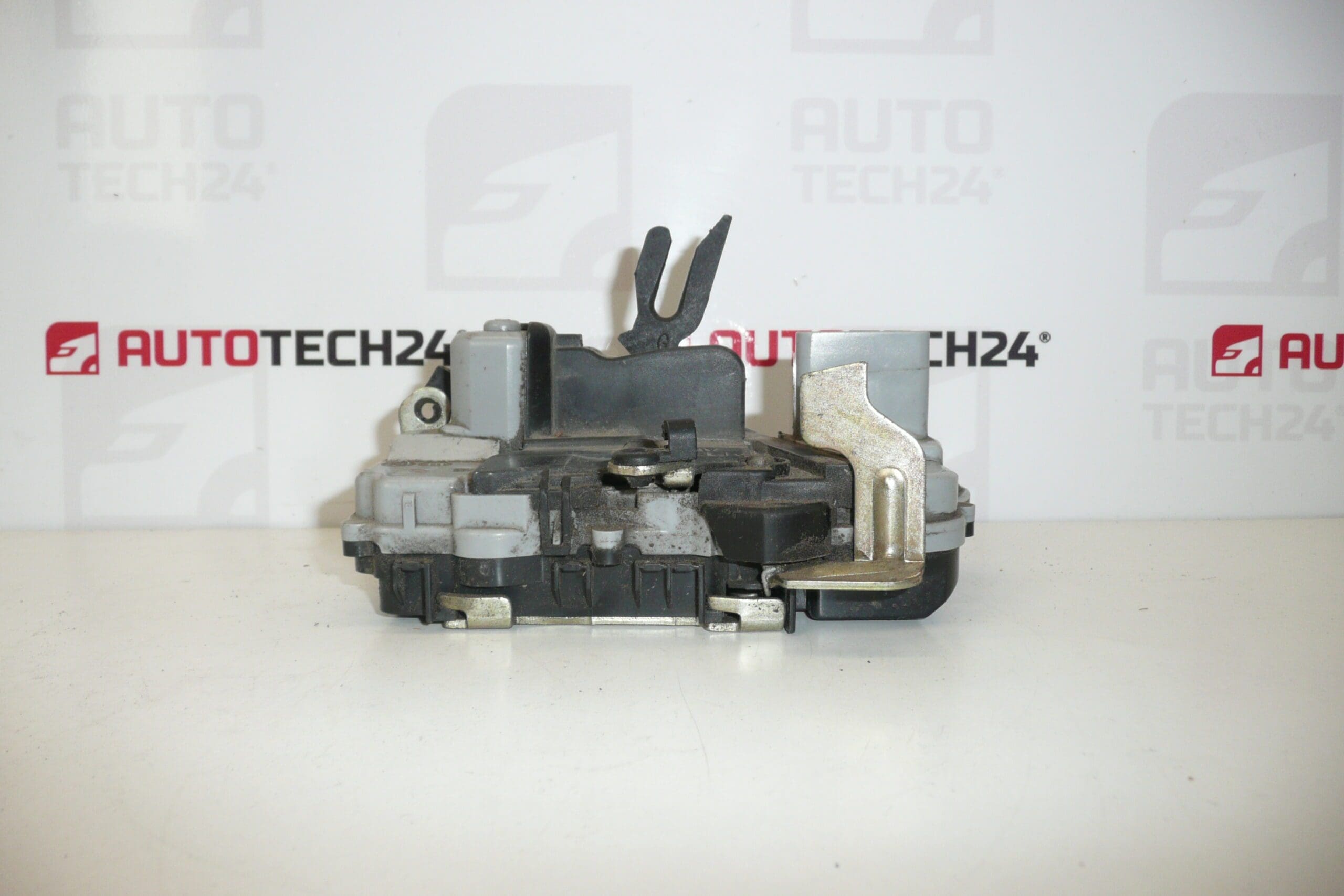 Cerradura eléctrica de la puerta delantera izquierda (lado del conductor) Citroën Xsara 9135H4 - Imagen 2