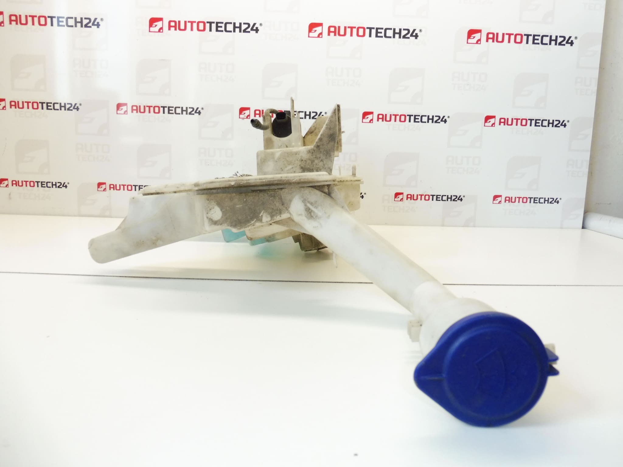 Depósito de líquido limpiaparabrisas Citroën C5 X7 9683488280 9682177680 9683486480 6431L1 - Imagen 2