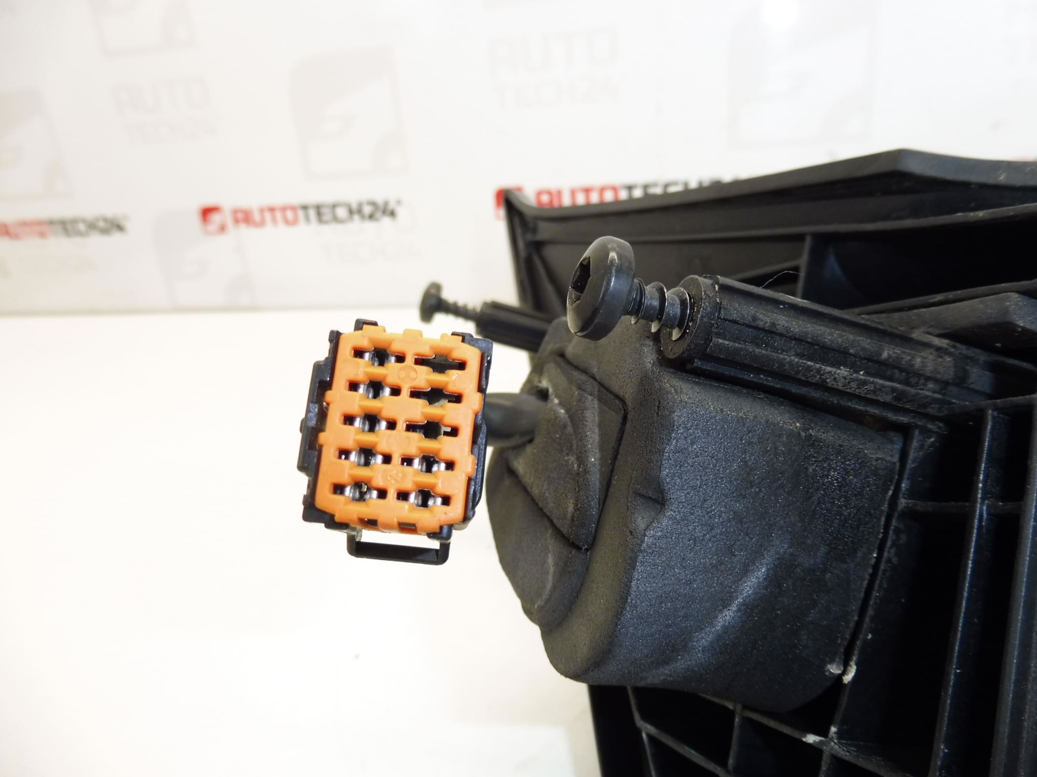 Espejo Retrovisor Derecho Citroën Xsara KPUC 8148GL - Imagen 2