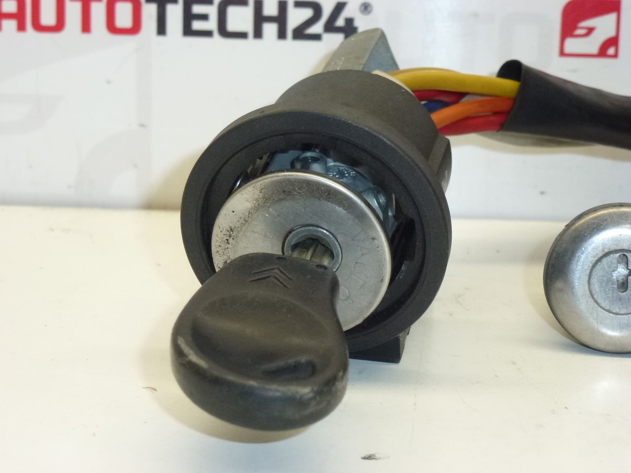 Conjunto de cerraduras con una llave para Citroën Xsara Picasso 4162W5 4162S0 - Imagen 2