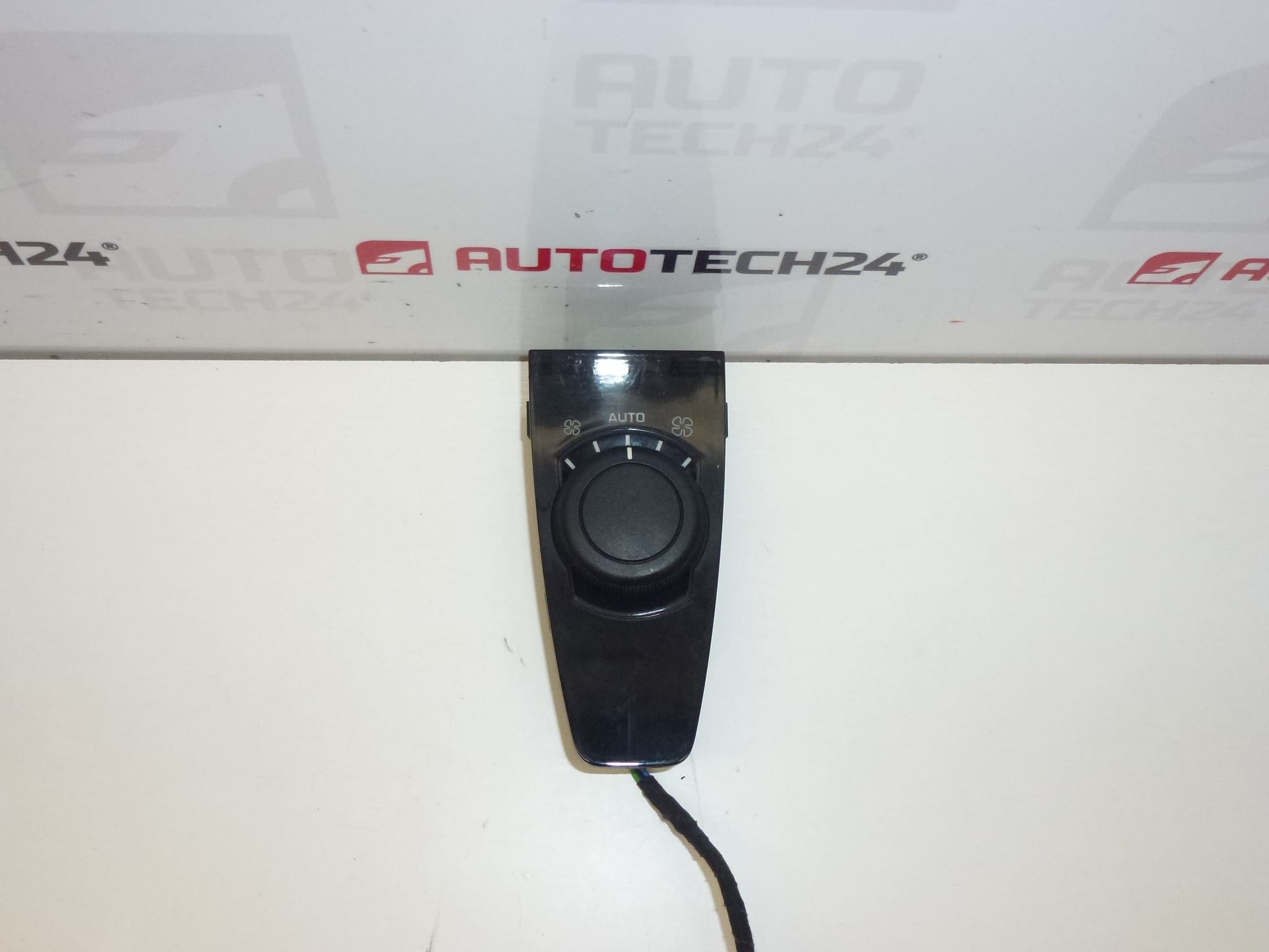 Mando aire acondicionado Citroën C4 Picasso 9659796977 6451XH