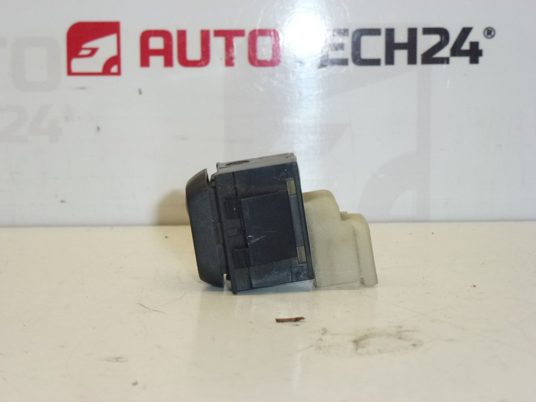 Interruptor de elevalunas Citroën Xsara 655482 - Imagen 2