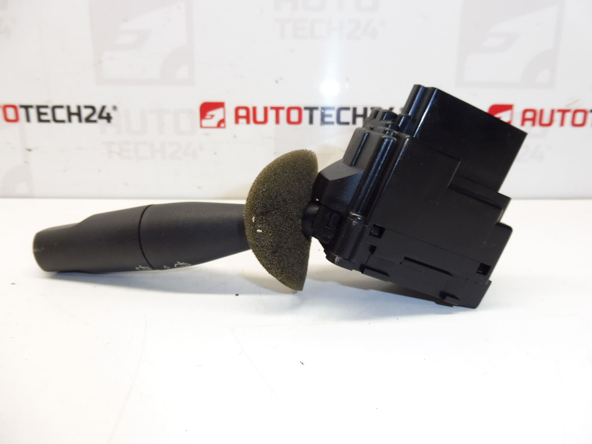 Unidad de control del limpiaparabrisas y del lavaparabrisas Jaeger para Citroën y Peugeot 96049597ZL 6239G6 - Imagen 2