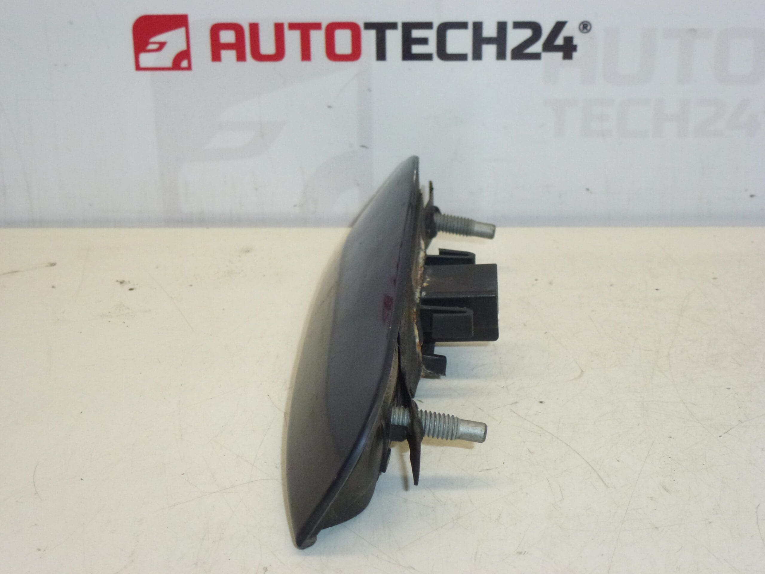 Manija trasera azul para la tapa del maletero Citroën C4, C5 II 9649858777 8726Q8 - Imagen 2