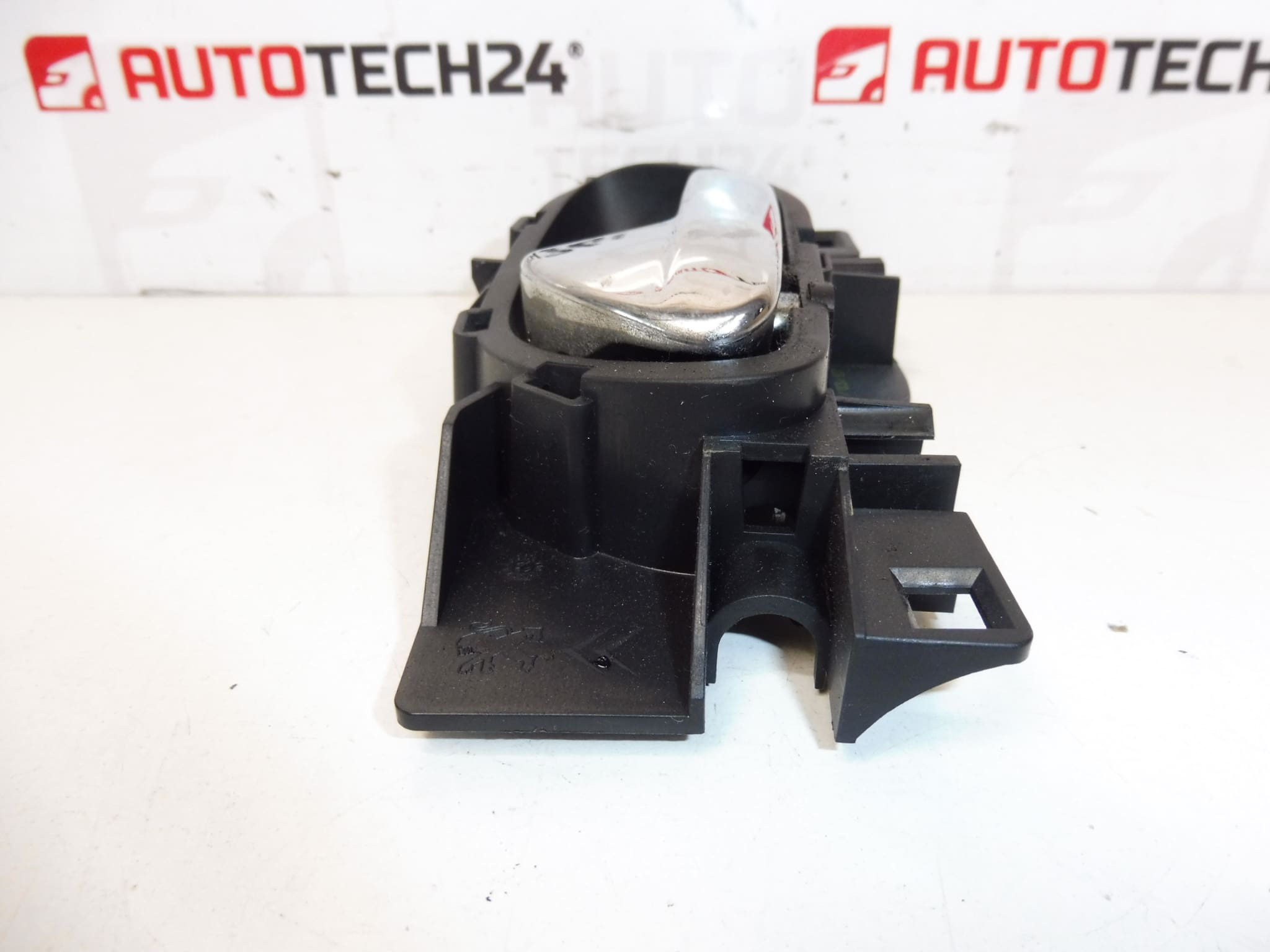 Manija de la puerta izquierda Citroën C4 Grand Picasso 96555518VD 9143L9 - Imagen 2
