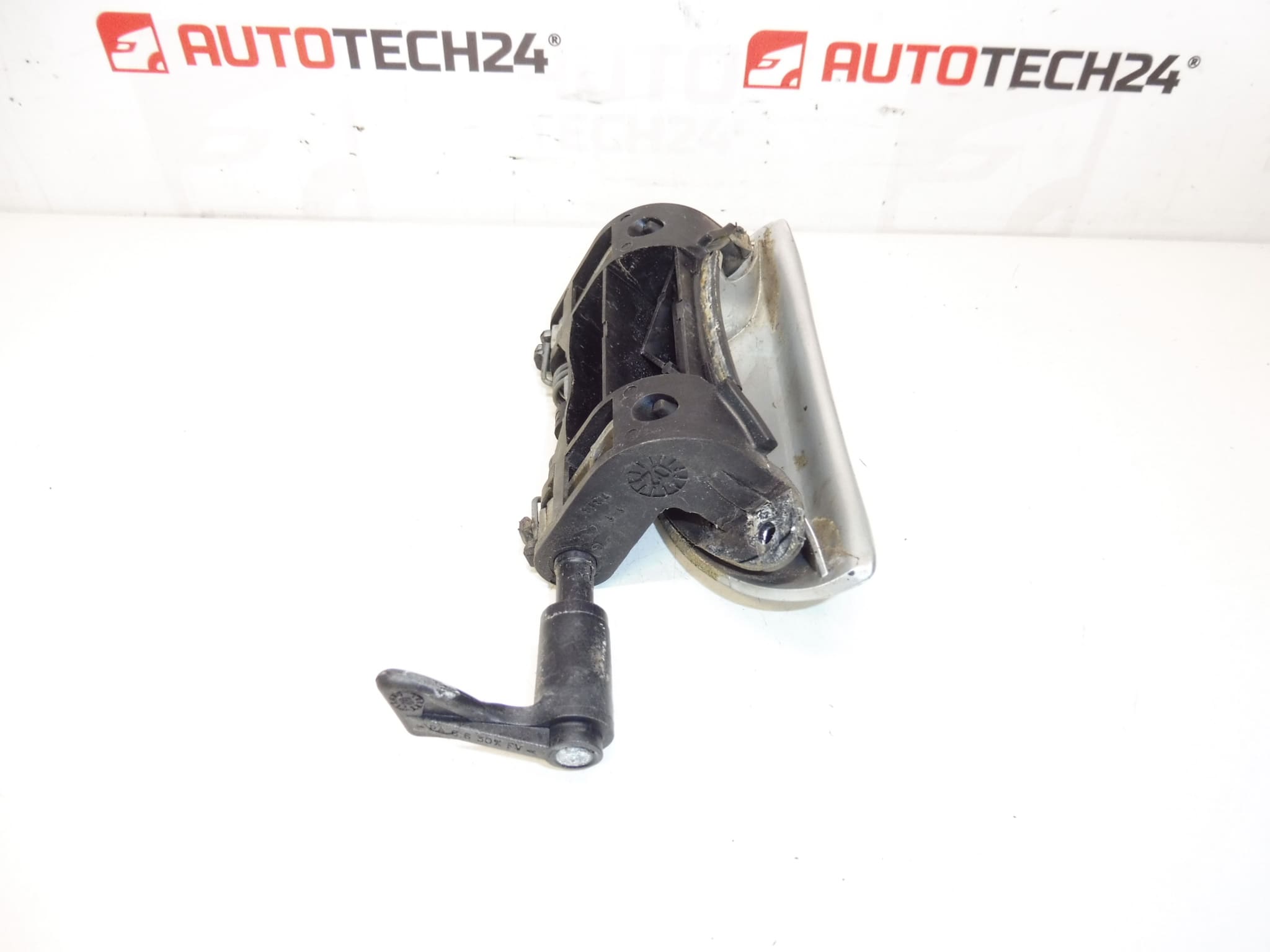 Manija de la puerta trasera izquierda Peugeot 206 EZRC 9101N8 - Imagen 2