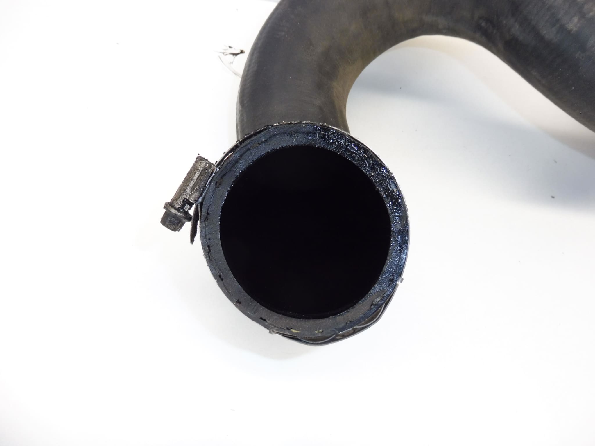 Manguera de aire del turbo para Peugeot/Citroën 2.0 HDi 0382FJ (usada) - Imagen 2