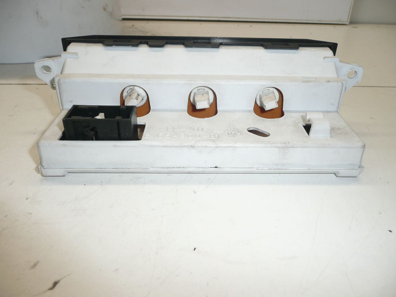 Pantalla para Citroën y Peugeot 96636543XT - Imagen 2