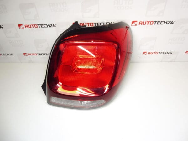 Piloto trasero derecho Citroën C1 II 81550-0H152 B001031380