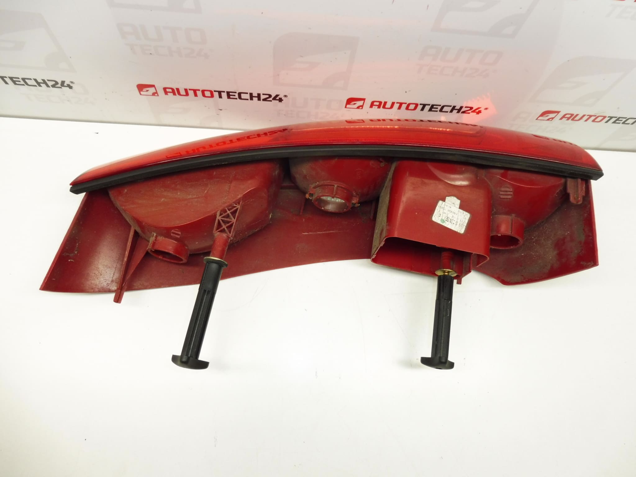 Luz trasera izquierda Peugeot 807 6350Y4 - Imagen 2