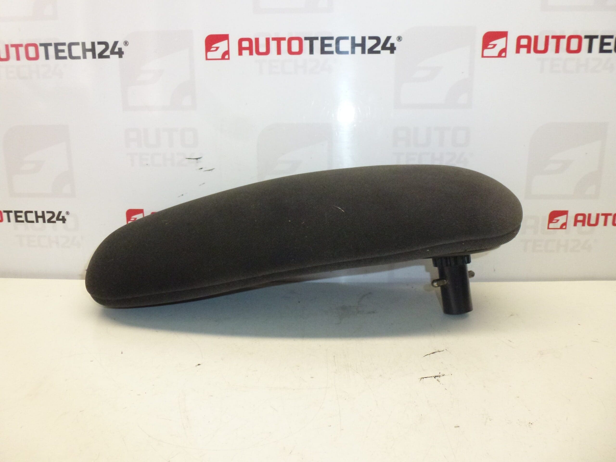 Reposabrazos derecho Citroën C5 8830QR