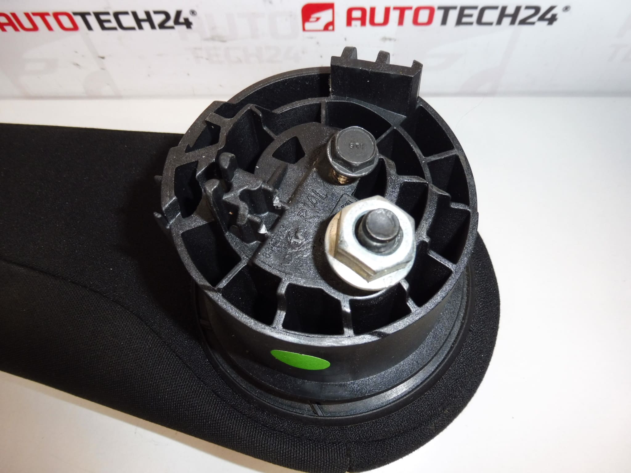 Reposabrazos derecho usado para Citroën/Peugeot ref. 8830PV - Imagen 2