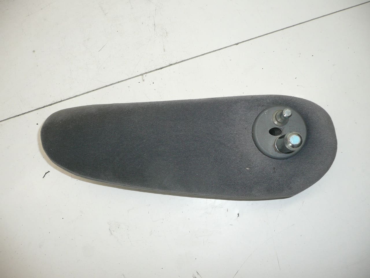 Reposabrazos izquierdo para Citroën/Peugeot 8830W9 - Imagen 2