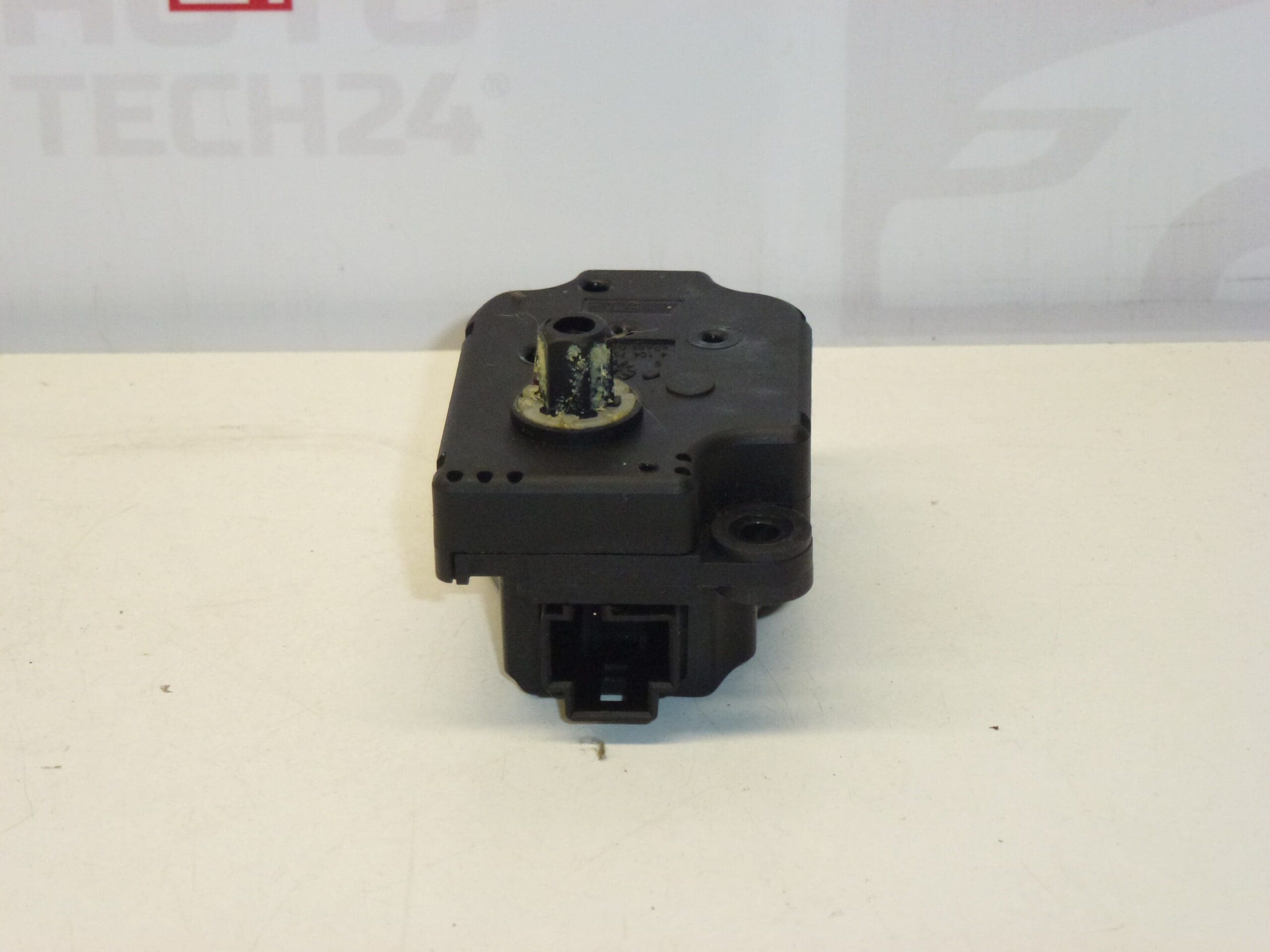 Servomotor de calefacción BEHR para Citroën y Peugeot EAD511 6447VA - Imagen 2