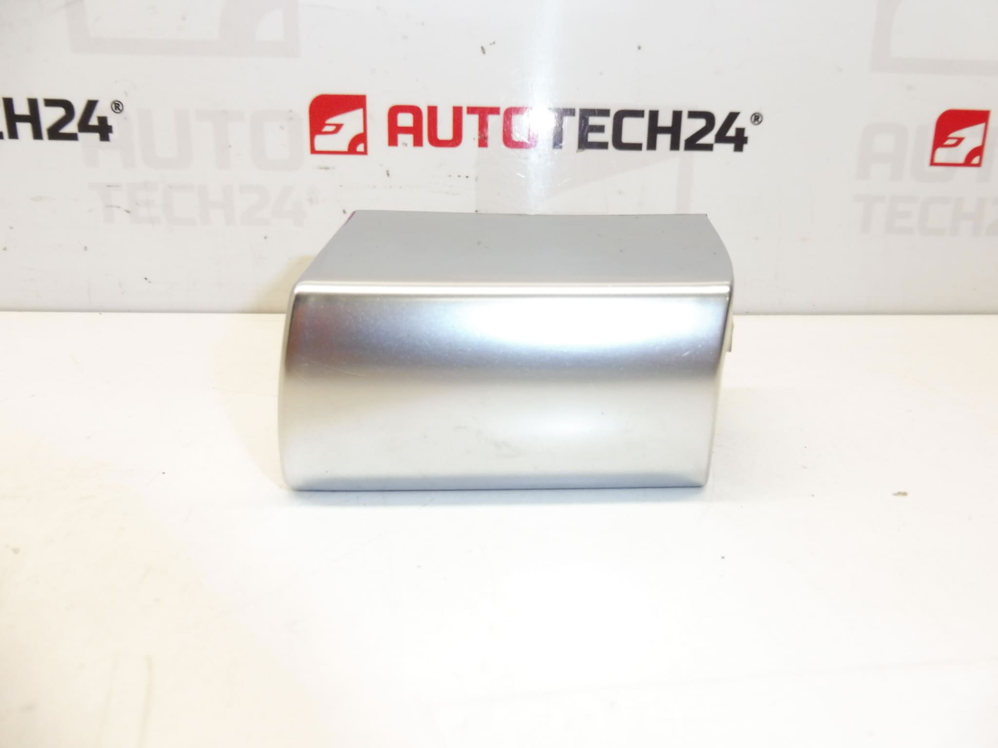 Tapa deflector para manilla exterior puerta trasera izquierda Citroën Peugeot cromada 1484501077 9101EH