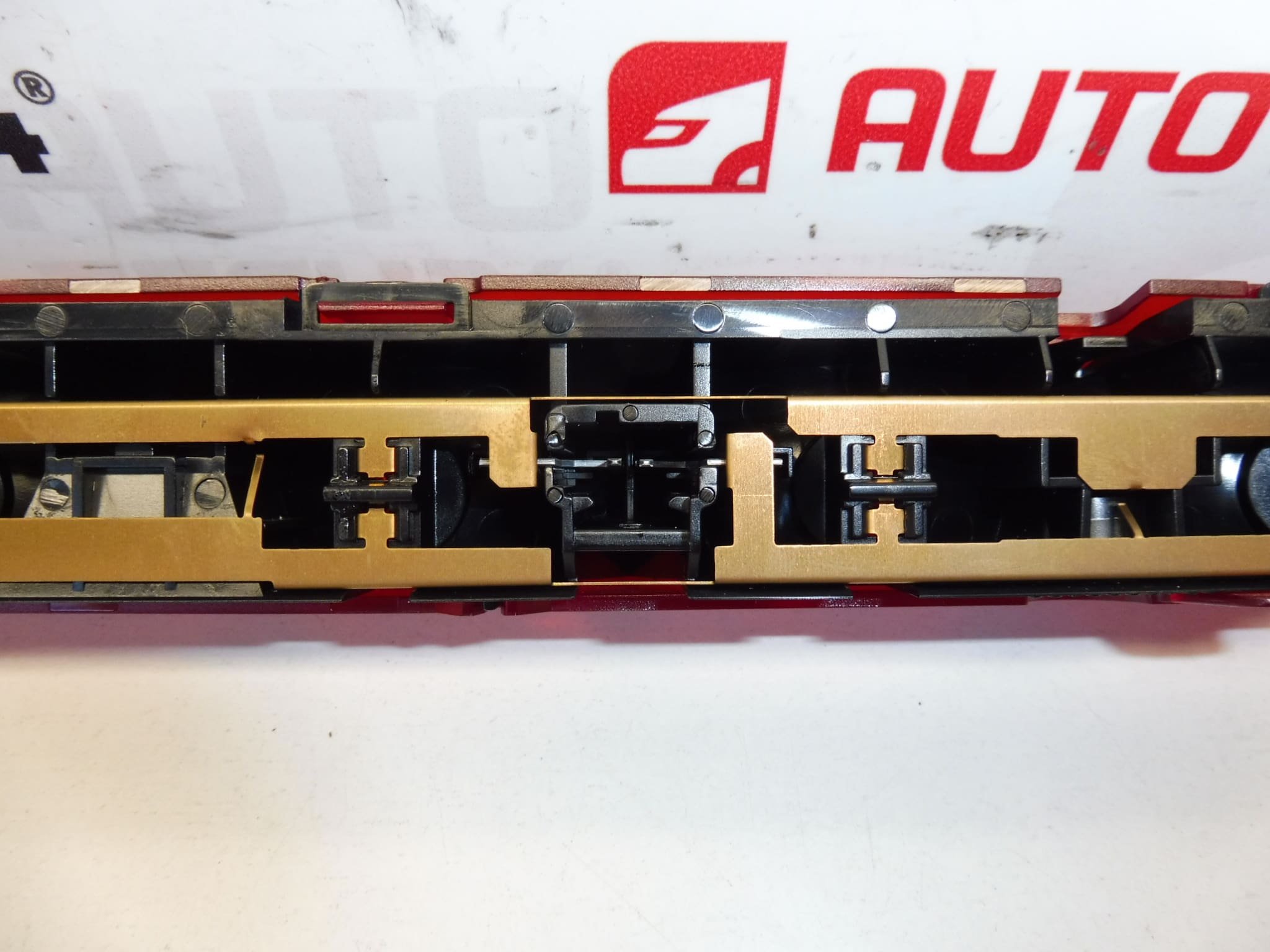 Tercera luz de freno Peugeot 407 sedán 6351S9 - Imagen 2