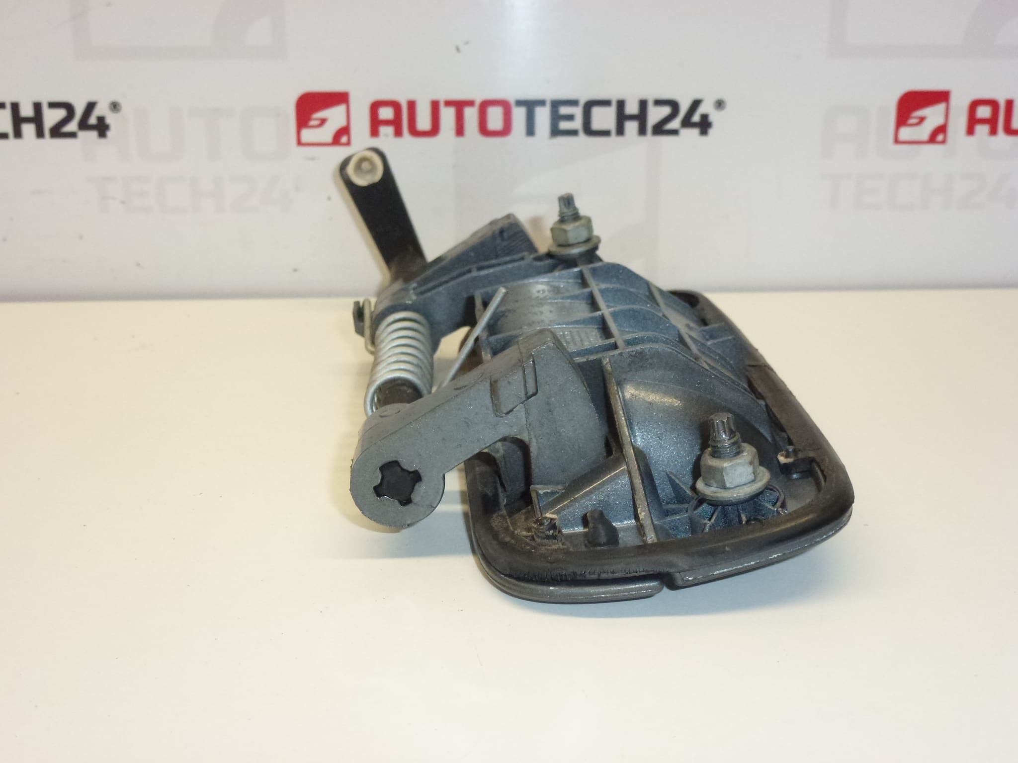 Tirador de puerta delantera derecha para Peugeot ETHC 9101H3 9621858777 - Imagen 2