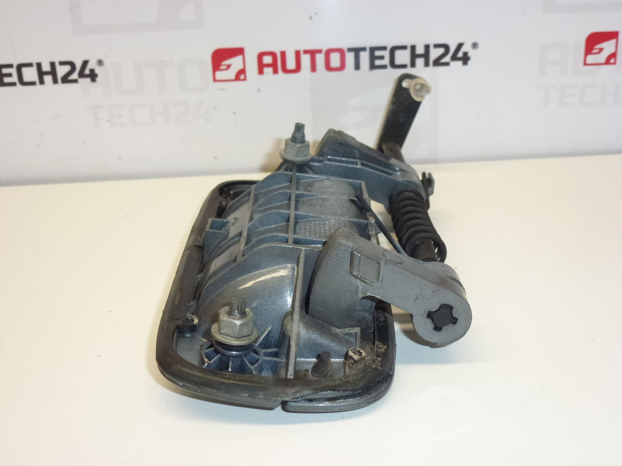 Manilla de la puerta delantera izquierda para Peugeot ETHC 9101H2 - Imagen 2