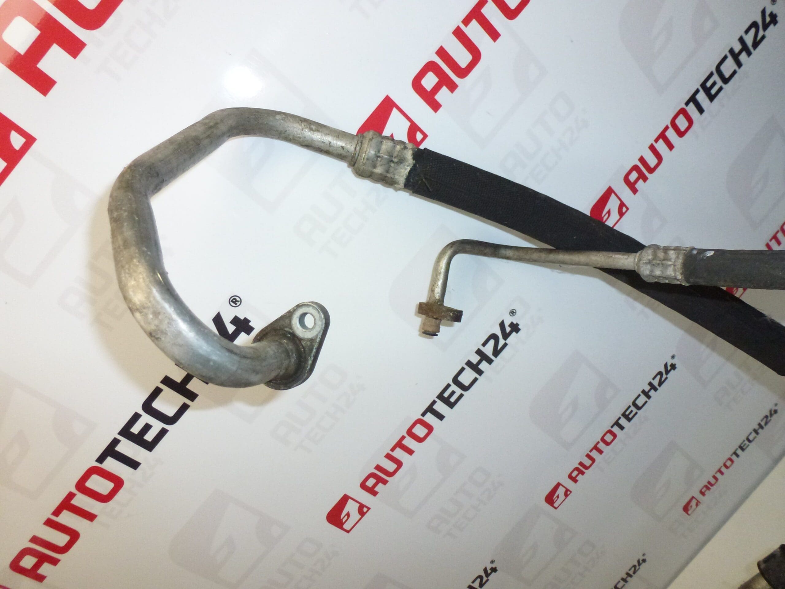 Tubería de Aire Acondicionado Citroën Xsara Picasso 1.6i 9653435880 9653436080 - Imagen 2