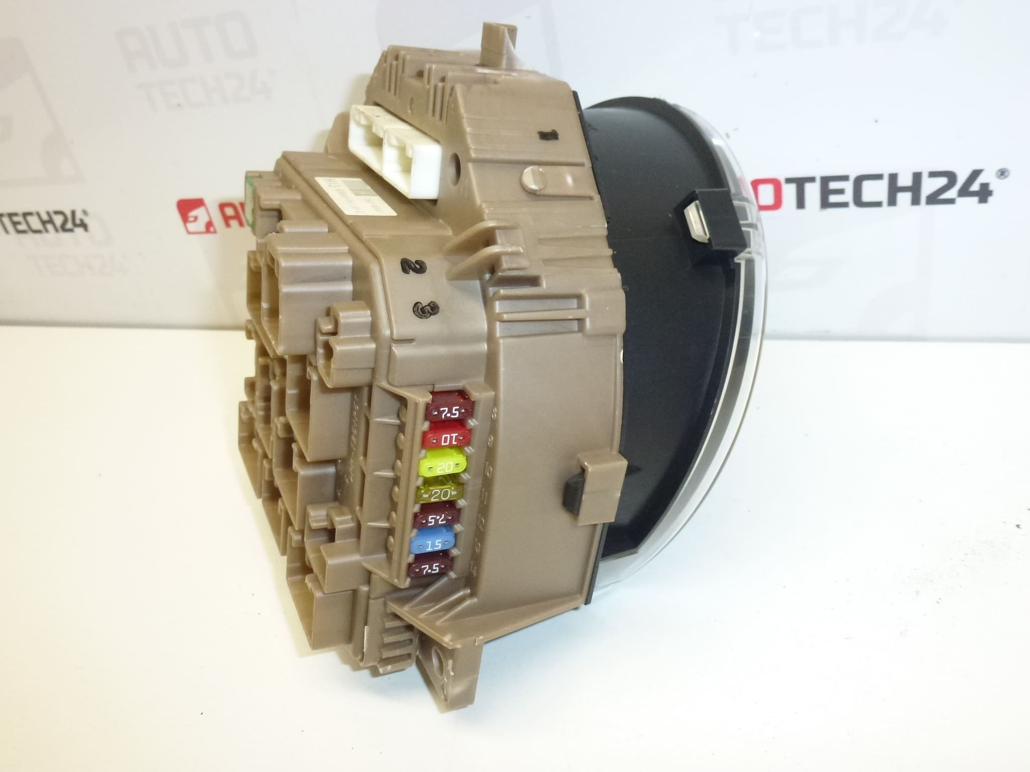 Tacómetro Citroën C1 Peugeot 107 92000 km 83800-0H130 - Imagen 2