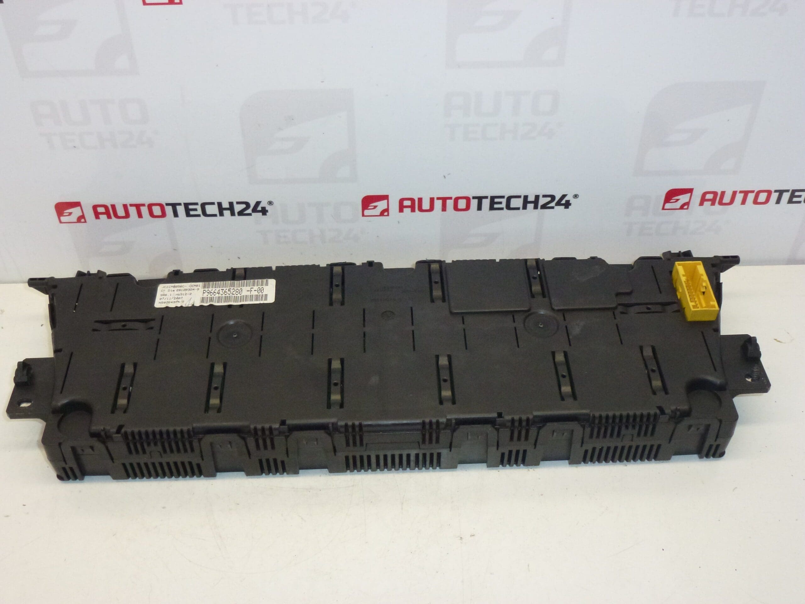 Tacómetro Citroën C4 Picasso, 360.000 km, 9664365280-F-00 - Imagen 2