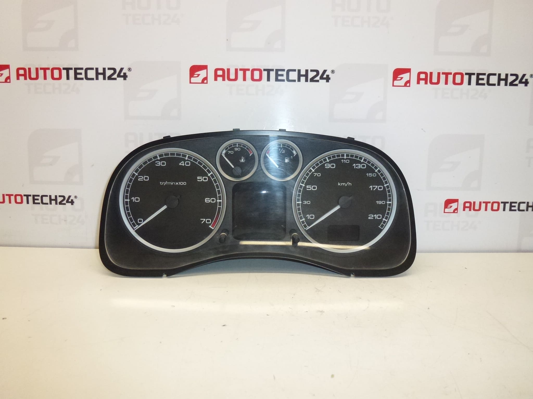 Velocímetro Peugeot 307 kilometraje 182 mil km 9645768480 6103F7