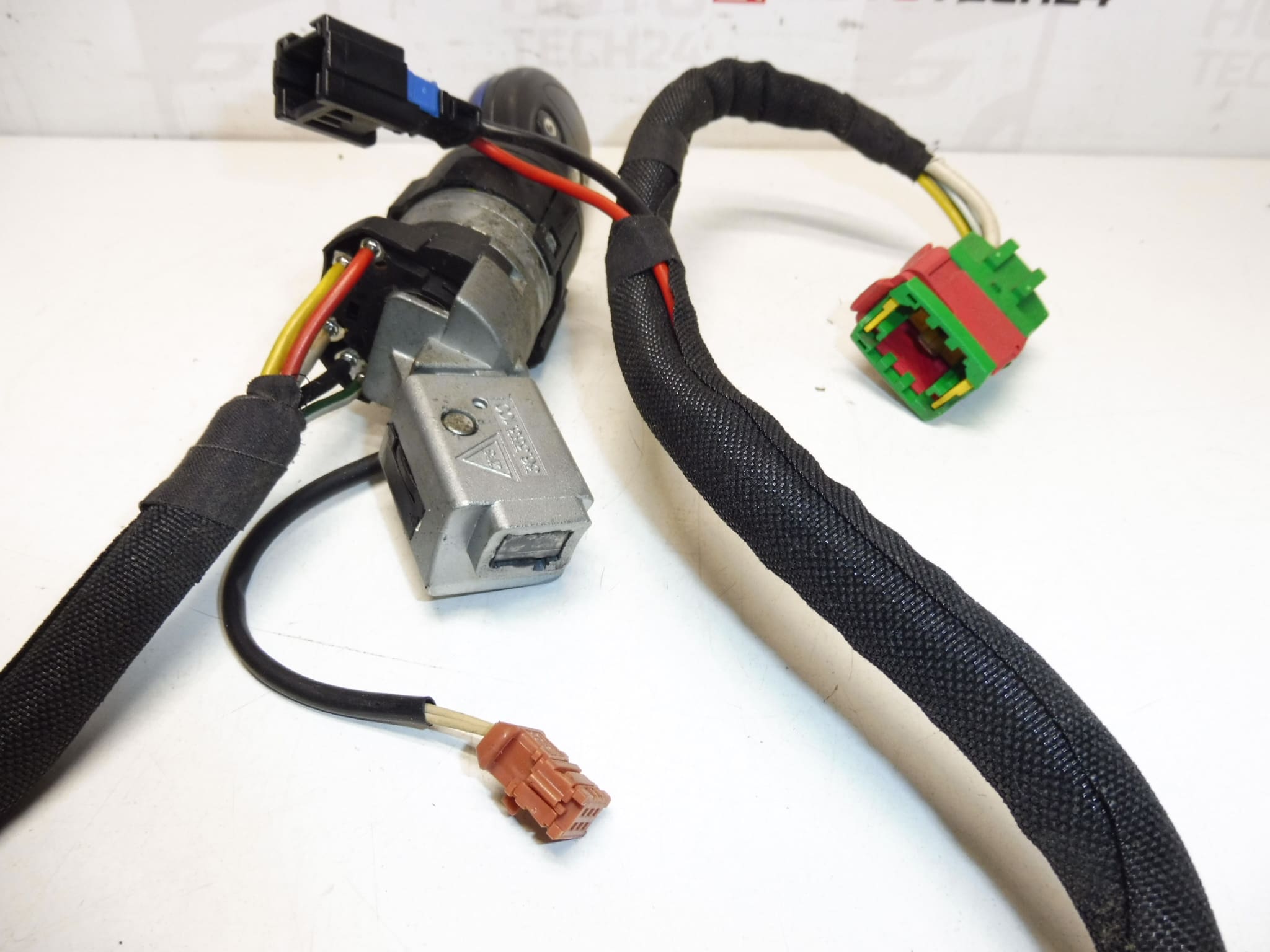 Juego de cerraduras para Citroën, Peugeot y Fiat + 1 llave (4162Y3, 4162Y2) - Imagen 2