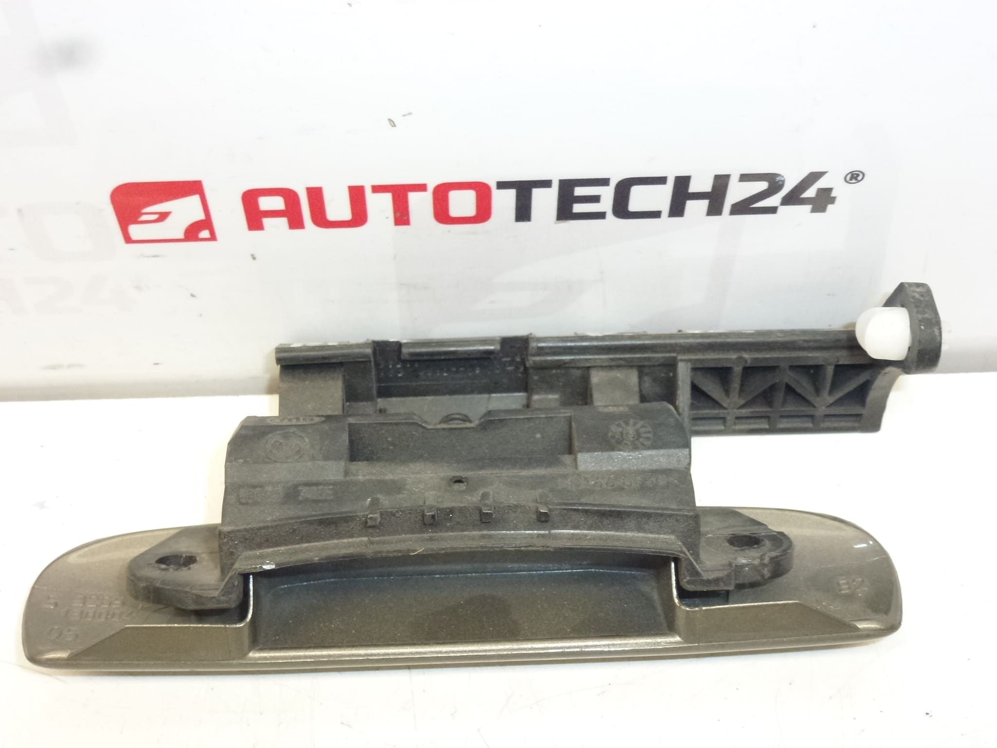 Tirador de la puerta derecha Citroën Xsara Picasso KDDC 9101R9 - Imagen 2