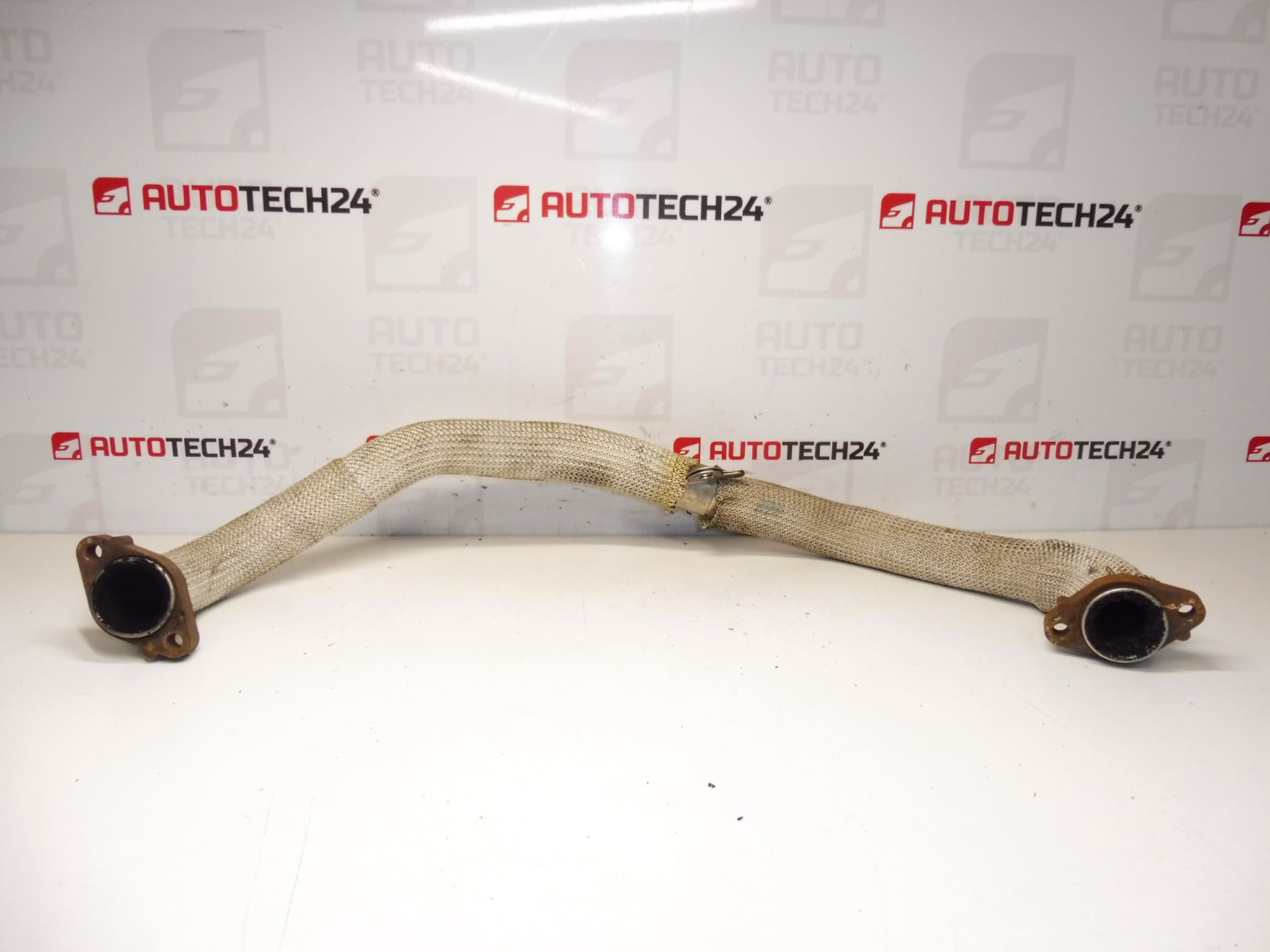 Tubería de recirculación de gases para Peugeot y Citroën PSA 2.2 HDi 125 kW 9661897380 1618T4 - Imagen 2