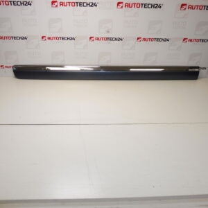 Moldura puerta trasera derecha Citroen C8 Peugeot 807 EZW 1401029677 8546W3