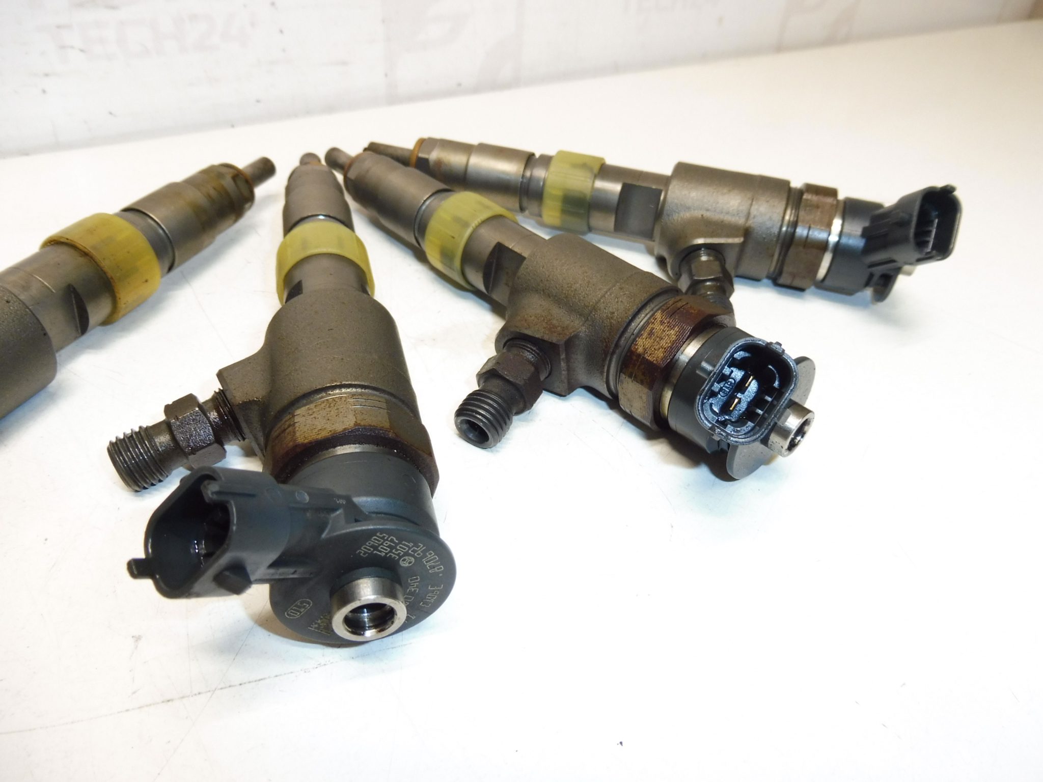 Juego de inyectores Bosch 1.6 HDi - 64.000 km - 0445110340 - 1980S5 - Imagen 2